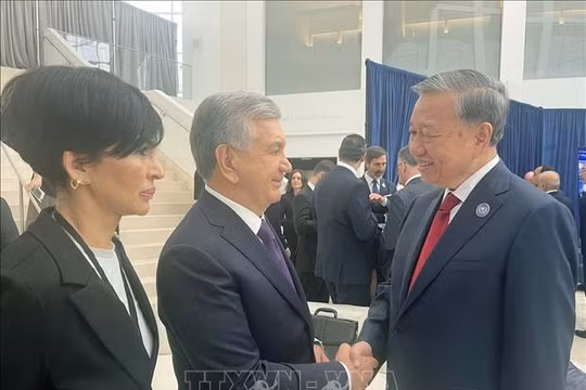 Tổng Bí thư Tô Lâm gặp lãnh đạo các nước nhân dịp tham dự cuộc họp khai mạc Hội đồng Hòa bình về Gaza