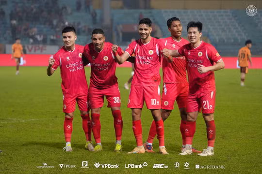 Điểm tin thể thao 8/3: Rực lửa derby Thủ đô, Man City giành vé tứ kết FA Cup