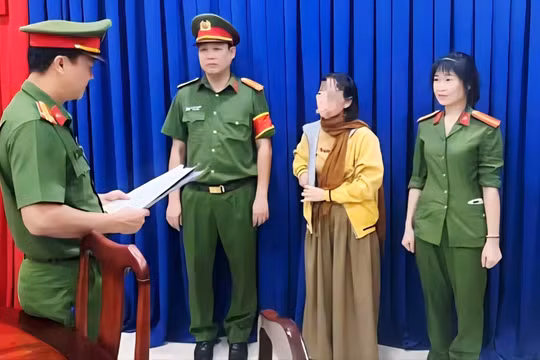 ​Đồng Nai: Bắt tạm giam "nữ quái" làm giả con dấu văn phòng công chứng để rút tiền bảo hiểm xã hội