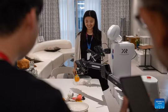 Dịch vụ robot dọn nhà của Trung Quốc thu hút quốc tế