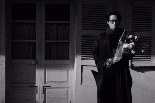 Hà Anh Tuấn ra MV mới, hâm nóng concert 'The Rose'