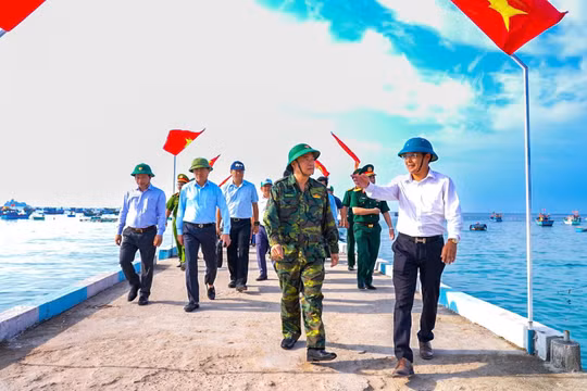 Gia Lai: Khảo sát, xây dựng đơn vị Cảnh sát biển tại xã đảo Nhơn Châu