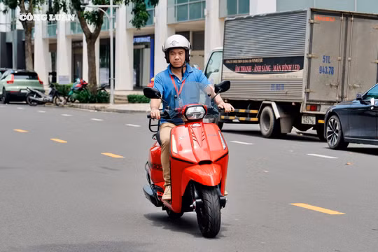 Đánh giá Lambretta X300: Chất cổ điển trong ‘tấm áo’ thời thượng