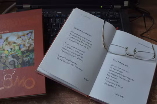 Đi tìm “phẩm giá” của thơ ca trong thời đại AI