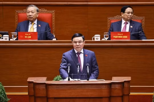 Phát triển công nghiệp và thương mại Việt Nam tự chủ, kết nối, hiện đại hoá, chuyển đổi xanh, chuyển đổi số và hội nhập hiệu quả vào chuỗi sản xuất, chuỗi cung ứng toàn cầu