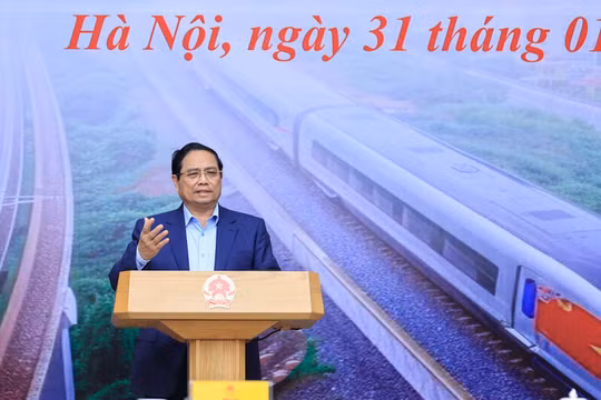 Thủ tướng: Khuyến khích các địa phương đề xuất, làm chủ quản các dự án đường sắt