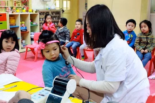 Các cơ quan báo chí phối hợp truyền thông chương trình chăm sóc sức khỏe, dân số