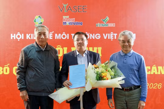 Ông Phan Bá Mạnh được bổ nhiệm Phó Tổng Biên tập Tạp chí Kinh tế Môi trường