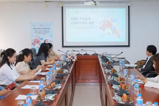 Gỡ “nút thắt” về pháp lý, truyền thông cho cơ sở y tế ngoài công lập