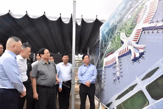 Tạo 'luồng xanh' vận chuyển vật liệu phục vụ các dự án APEC 2027 tại Phú Quốc
