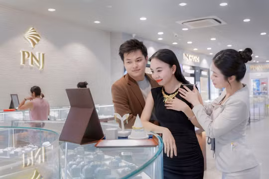PNJ đạt doanh thu gần 35.000 tỷ trong năm 2025