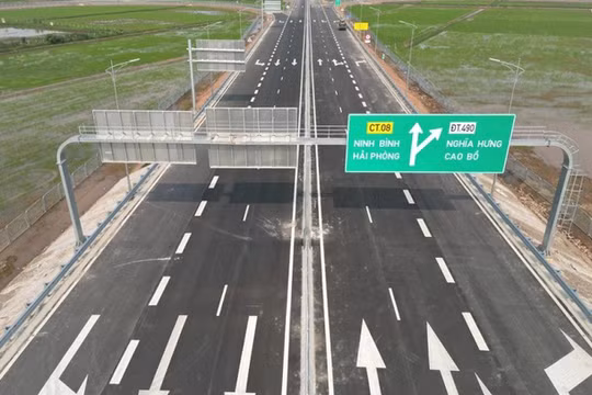 Ninh Bình: Giải phóng mặt bằng cao tốc Ninh Bình - Hải Phòng đạt 95%, phấn đấu về đích đúng hẹn