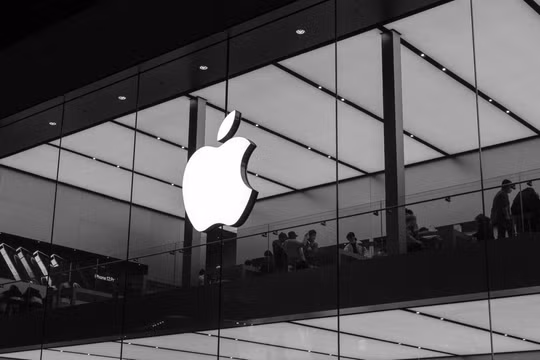 Apple tròn 50 năm và những thách thức trong kỷ nguyên AI