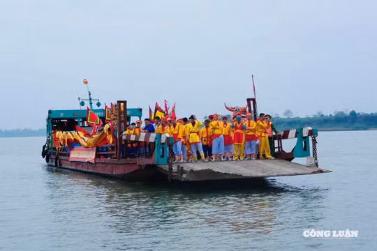 Lễ hội Chử Đồng Tử - Tiên Dung năm 2026 thu hút đông đảo người dân và du khách thập phương