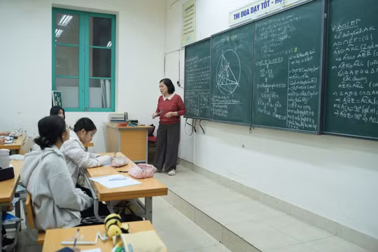 Hà Nội phân quyền tuyển giáo viên về cấp xã, phường: Gỡ 'nút thắt' thiếu – thừa cục bộ