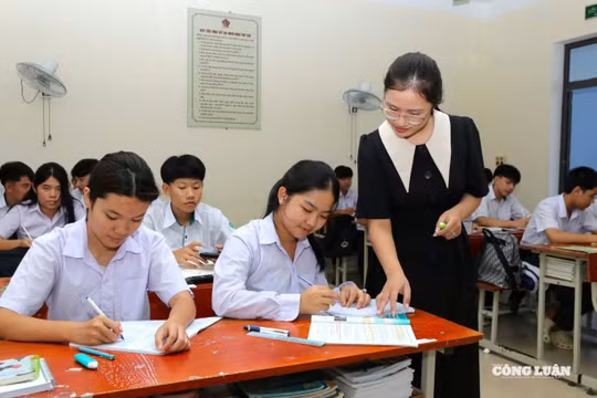 Ngôi trường gắn kết tình hữu nghị Việt – Lào