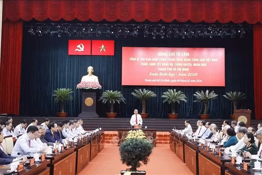 Tổng Bí thư: TP Hồ Chí Minh cần tiếp tục vai trò dẫn dắt tăng trưởng, đổi mới và hội nhập