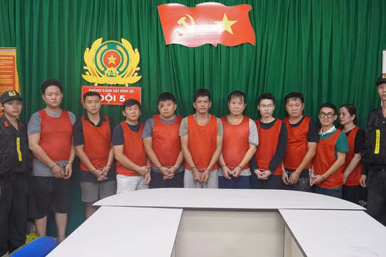 Triệt phá đường dây cá độ bóng đá hơn 80 tỷ đồng, "ông trùm" cùng 23 đồng phạm bị khởi tố