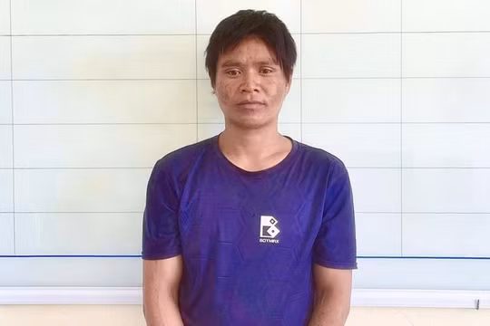 Quảng Ngãi: Đã bắt được đối tượng trốn truy nã trong rừng sâu, sống như “người rừng”