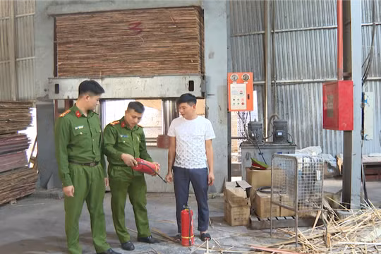 Bắc Ninh: Siết chặt phòng cháy tại các cơ sở chế biến gỗ