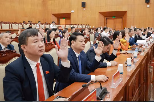 Thái Nguyên: Thông qua 6 nghị quyết quan trọng tại kỳ họp chuyên đề