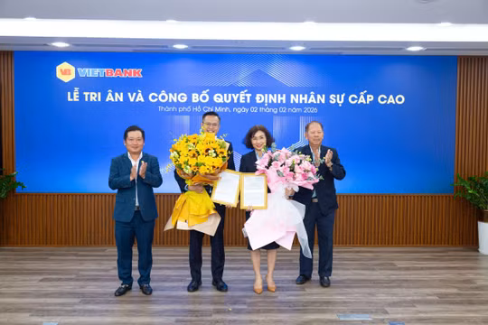 VietBank tri ân và kiện toàn bộ máy nhân sự cấp cao