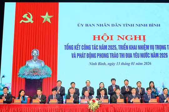 Ninh Bình nhìn lại năm 2025, phát động thi đua tăng tốc bứt phá năm 2026