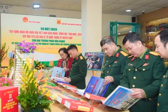 Ra mắt sách của Đại tướng Phan Văn Giang về xây dựng Quân đội nhân dân Việt Nam hiện đại