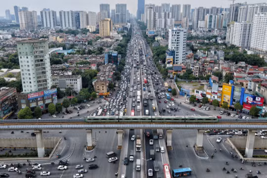 Hà Nội dự kiến di dời hơn 860.000 dân: 'Gió' bất động sản sẽ đổi chiều?