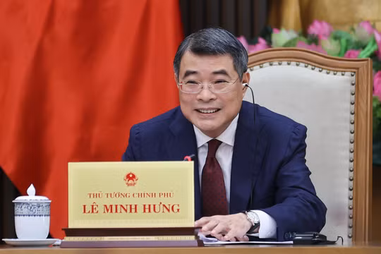 Thủ tướng Lê Minh Hưng điện đàm với Thủ tướng Singapore Lawrence Wong