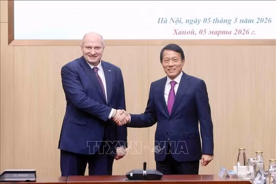 Thúc đẩy hợp tác giữa Bộ Công an Việt Nam và Bộ Tình trạng khẩn cấp Liên bang Nga