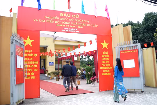 Hà Nội: Hát Môn rộn ràng ngày hội bầu cử