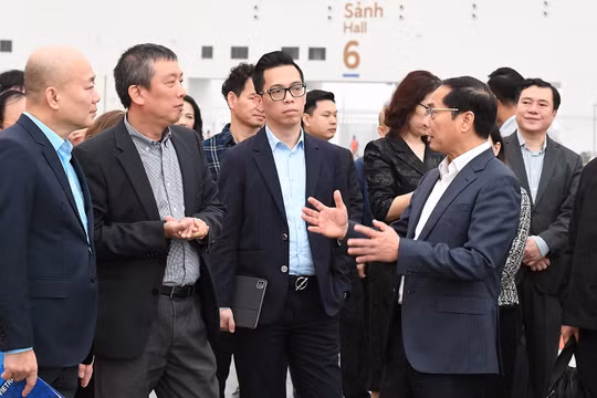 Hội chợ mùa Xuân 2026: Tổ chức bốc thăm, tặng quà cho người tiêu dùng