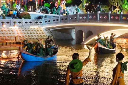 Sống lại ‘tọa độ lửa’ Bến phà Gianh qua bản hùng ca nghệ thuật chính luận
