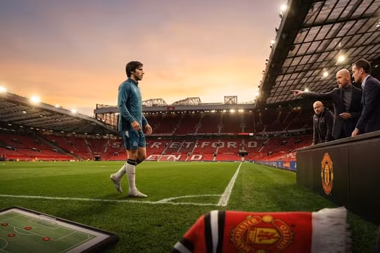Casemiro sắp rời Old Trafford, MU đưa Tonali vào tầm ngắm