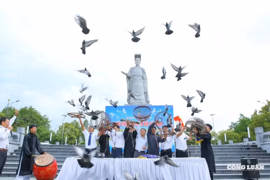 Hội thi thả chim bồ câu bay- gìn giữ và lan tỏa giá trị văn hóa dân gian đặc sắc của vùng Kinh Bắc