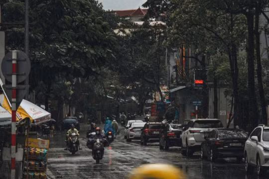 Dự báo thời tiết ngày 19/4: Thanh Hoá đến Huế có mưa, cao nhất 32 độ