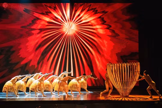 Vở diễn Dó 'đảo chiều' hệ thẩm mỹ của ballet