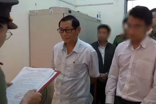 Đắk Lắk: Bắt cựu Giám đốc trung tâm giáo dục thường xuyên Ea H'le