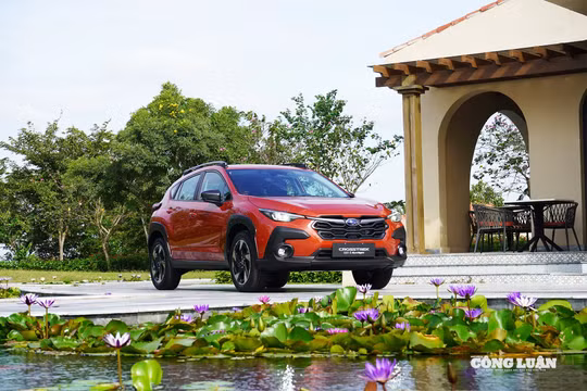 Giá xe Subaru giảm gần 300 triệu đồng