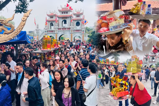 Dòng người chen chân xin lộc ở Đền Bà Chúa Kho