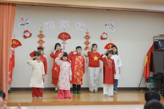 Sắc xuân quê hương ấm áp trong cộng đồng người Việt tại Nhật Bản