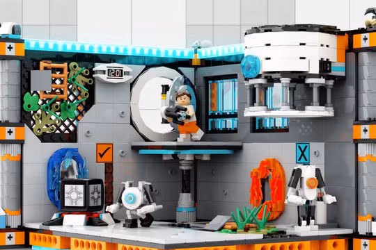Bộ lắp ráp Portal 2 Test Chamber Creator đạt cột mốc 2.000 lượt ủng hộ trên LEGO Ideas