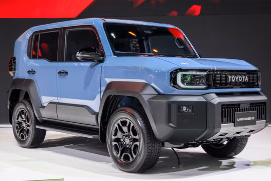Toyota Land Cruiser FJ ra mắt Đông Nam Á, giá quy đổi hơn 1 tỷ đồng