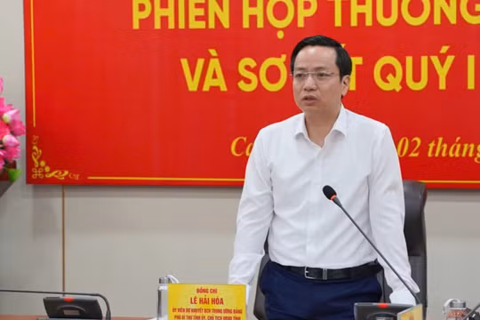 Không thể vận hành bộ máy bằng sự im lặng an toàn