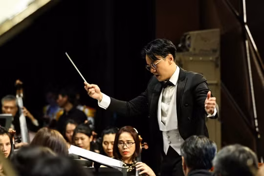 Dàn nghệ sĩ tên tuổi tham gia chương trình nghệ thuật ‘Tổ quốc trong tim’