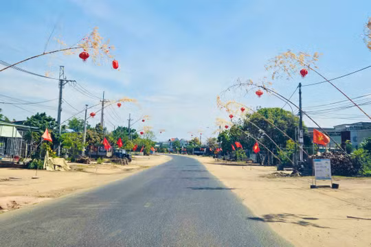 Gia Lai: Giữ hồn Tết xưa qua những cây nêu ngày xuân