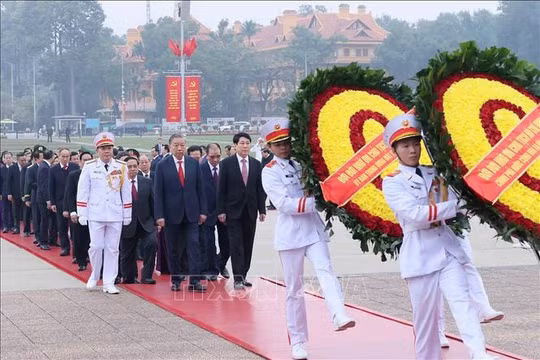 Lãnh đạo Đảng, Nhà nước viếng Chủ tịch Hồ Chí Minh nhân kỷ niệm 96 năm Ngày thành lập Đảng