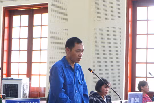 Nỗi đau dai dẳng sau vụ chồng chém vợ cũ rồi tự sát