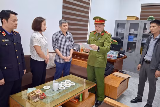 Lào Cai: Khởi tố Trạm trưởng Trạm dịch vụ nông nghiệp Văn Yên cùng đồng phạm